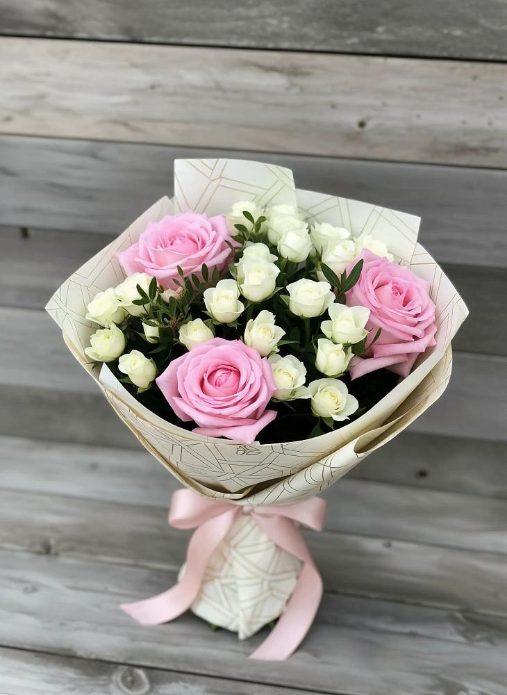 Букет цветов из: Розы в Рефтинском