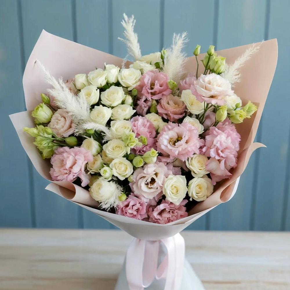 Букет цветов из: Альстромерии и Розы в Рефтинском