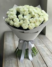 Букет 35 Белых роз в Рефтинском