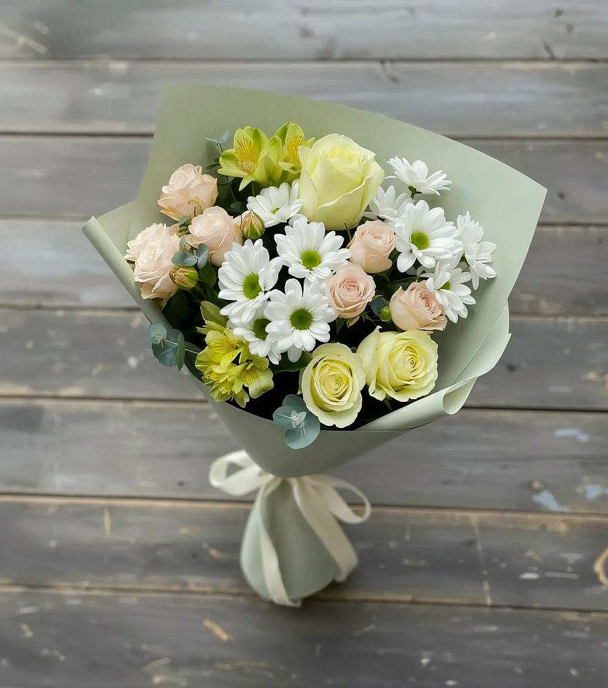 Букет цветов из: Альстромерии, Розы и Хризантемы в Рефтинском