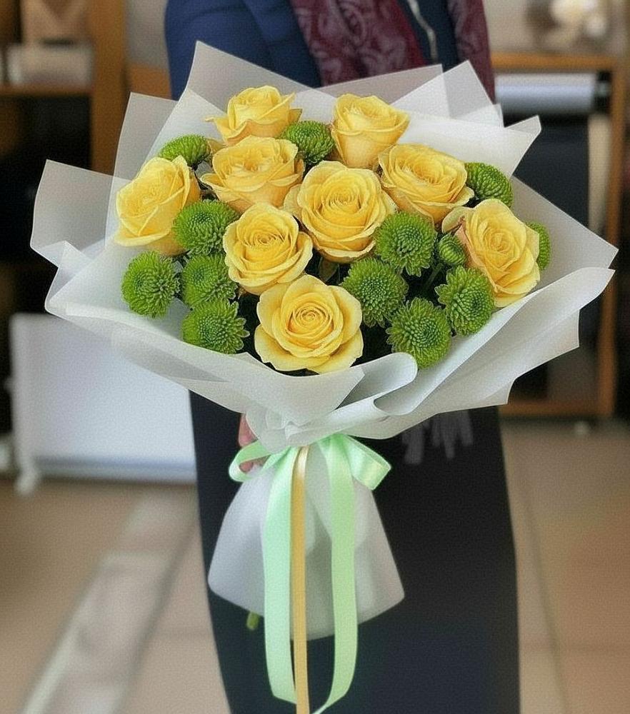 Букет цветов из: Хризантемы и Розы в Рефтинском