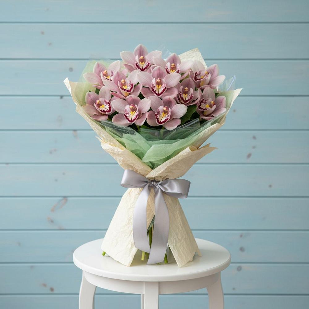 Букет цветов из: Орхидеи и Розы в Рефтинском