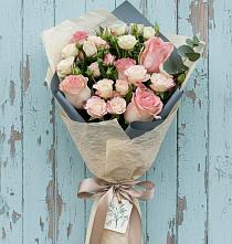 Букет цветов из:  Розы в Рефтинском