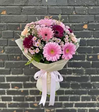 Букет цветов из:  Герберы и Хризантемы в Рефтинском