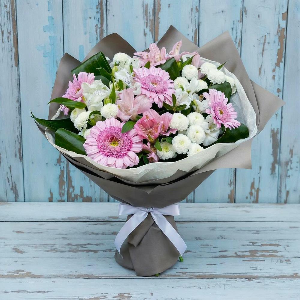 Букет цветов из: Герберы, Альстромерии и Хризантемы в Рефтинском