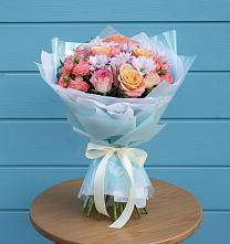 Букет цветов из:  Хризантемы и Розы в Рефтинском